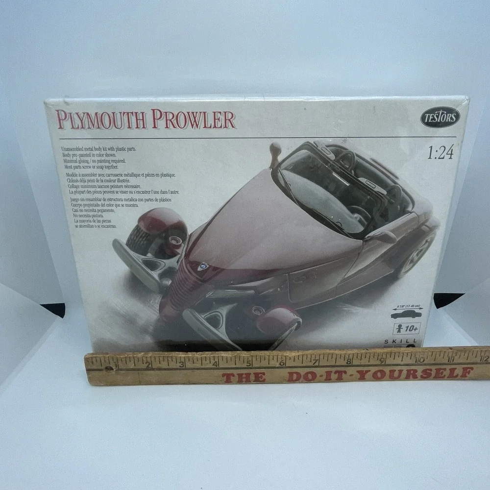 1997 Testors Plymouth Prowler pre-painted die cast metal‎ model kit Opened